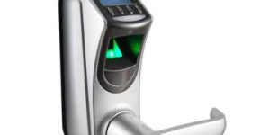 Fingerprint-Door-Lock-With-OLED-Display-and-USB-Port-L7000U-